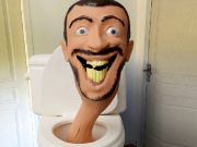 Laro SkiBidi toilet jigsaw online