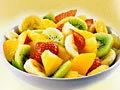Laro Cooking a fruit salad online