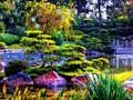 Laro Fabulous Flourish Garden Escape online