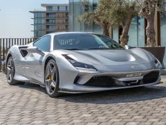Laro Ferrari F8 Tributo Puzzle online