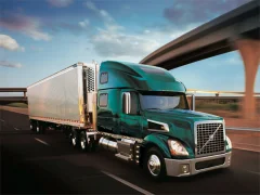 Laro Trucks Slide online