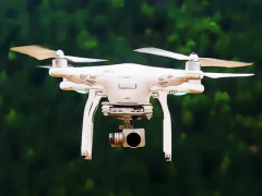 Laro Flying Drone Puzzle online