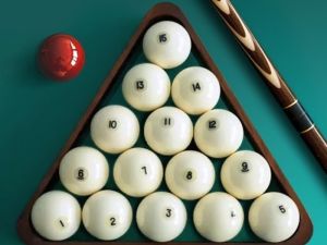 Laro Billiards 3D: Russian Pyramid online