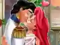 Laro Mermaid Princess Mistletoe Kiss online