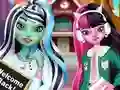 Laro Monster Girls Back To School online