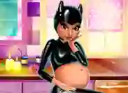 Laro Catwoman Pregnant online