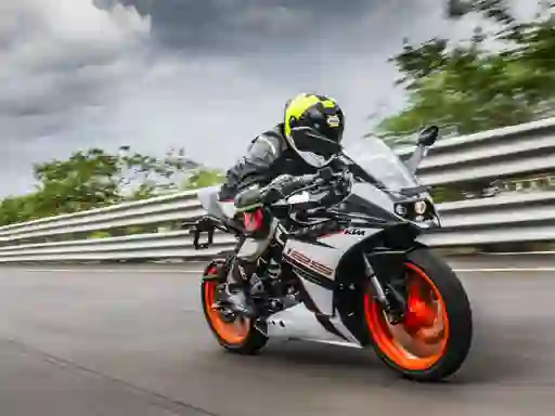 Laro RC 125 Action online