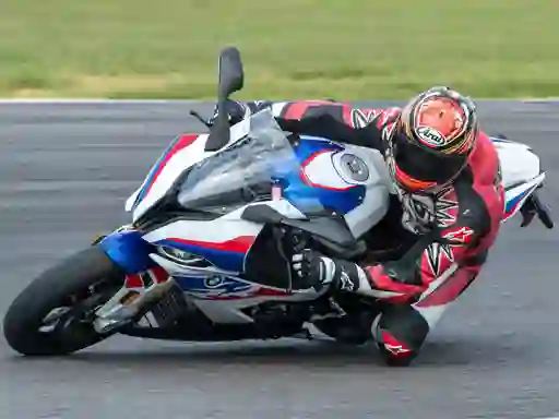Laro BMW S1000RR Slide online