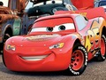 Laro Nakatago ang Lightning McQueen  online