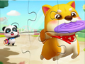 Laro Jigsaw Puzzle: Ang Little Panda ay naglalaro sa alagang hayop online