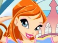Laro Winx Club Fashion: Bloom vs Flora  online